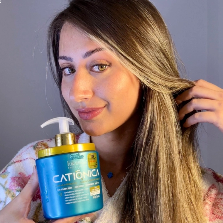 Produto Máscara Capilar Catiônica Anti Frizz Forever Liss 450g