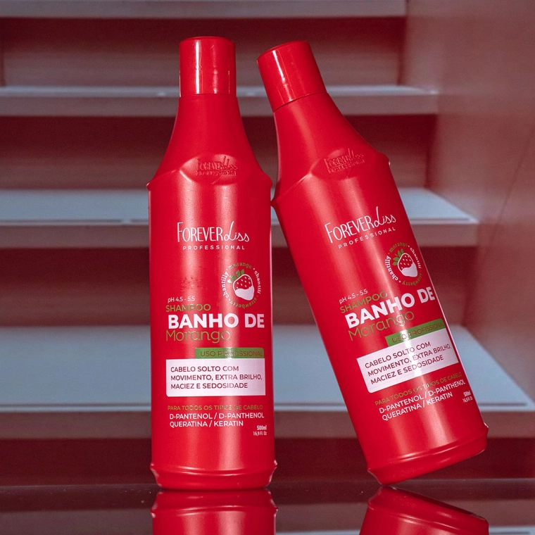 Produto Shampoo Banho de Verniz Morango Forever Liss 500ml