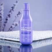 Produto Umectação Noturna Xô Frizz Forever Liss 250g